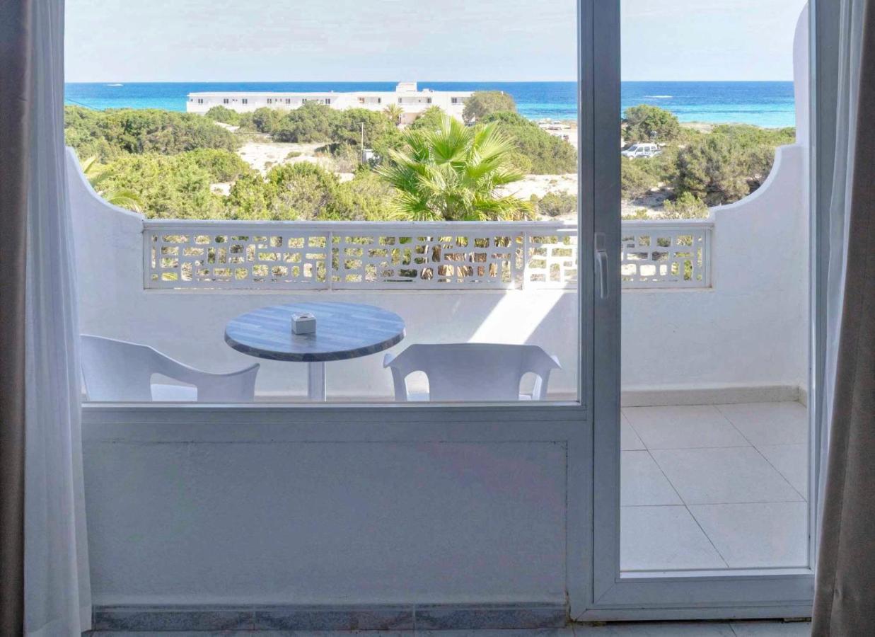 אס פוחולס Roquetes Rooms - Formentera Break מראה חיצוני תמונה